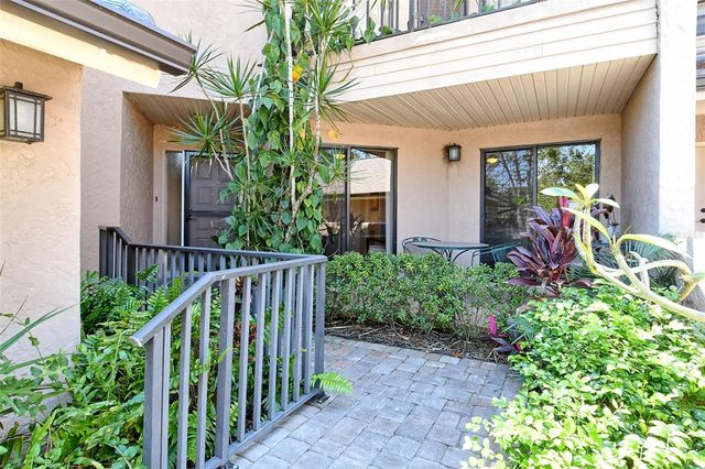 5230 LANDINGS BOULEVARD 101, Sarasota, FL 34231