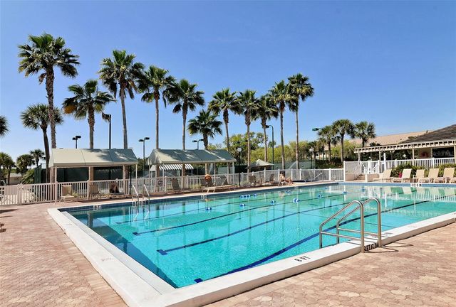 5230 LANDINGS BOULEVARD 101, Sarasota, FL 34231