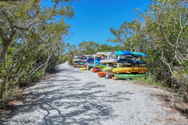 5230 LANDINGS BOULEVARD 101, Sarasota, FL 34231