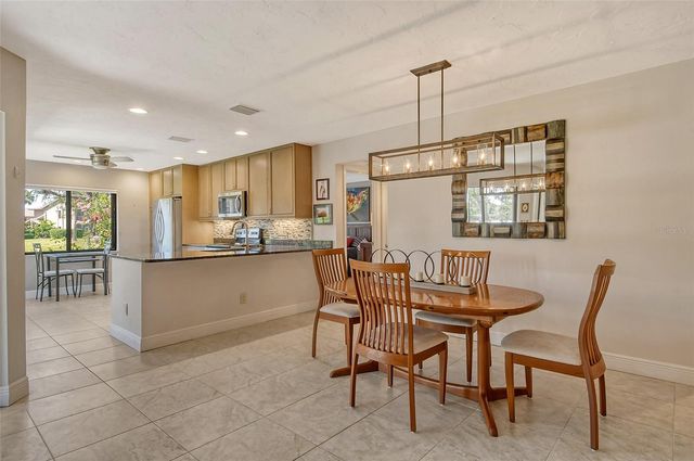 5230 LANDINGS BOULEVARD 101, Sarasota, FL 34231
