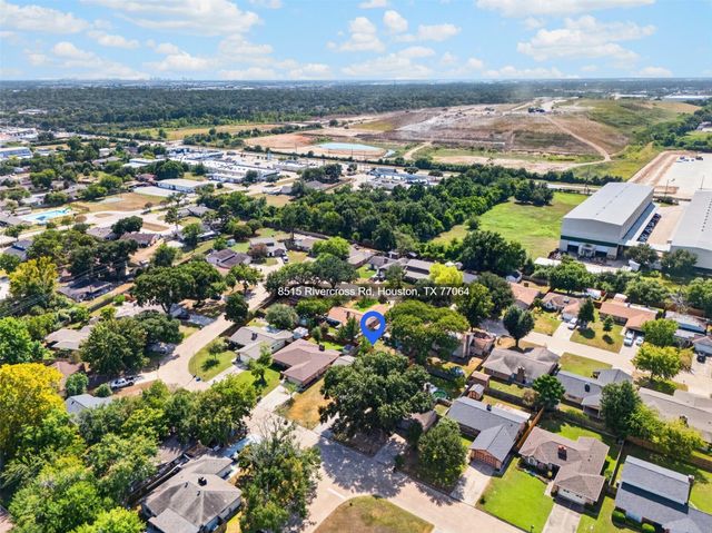 8515 Rivercross Road, Houston, TX 77064