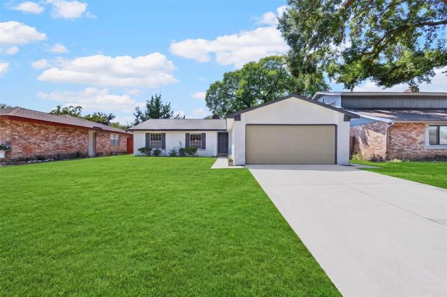 8515 Rivercross Road, Houston, TX 77064