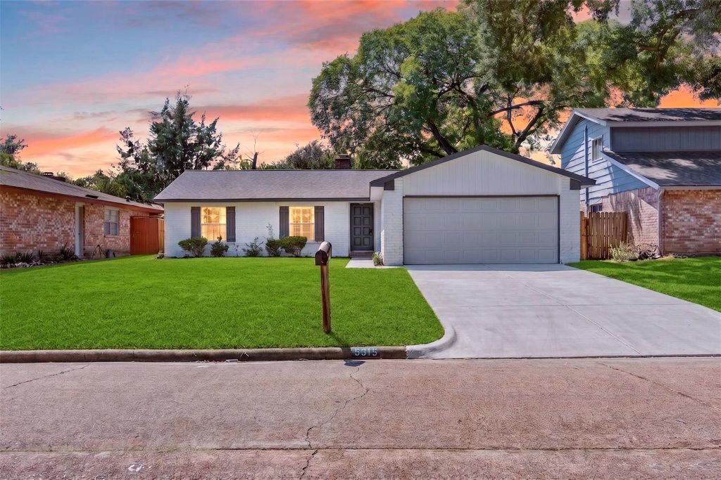 8515 Rivercross Road, Houston, TX 77064