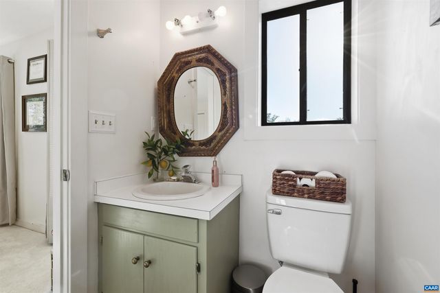1241 CHATHAM RDG, Charlottesville, VA 22901