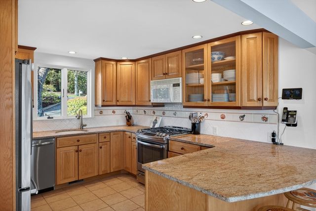 336 Stage Island Rd, Chatham, MA 02633