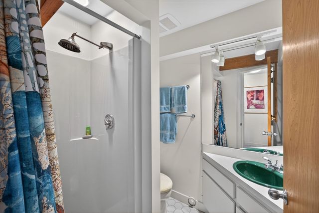 336 Stage Island Rd, Chatham, MA 02633
