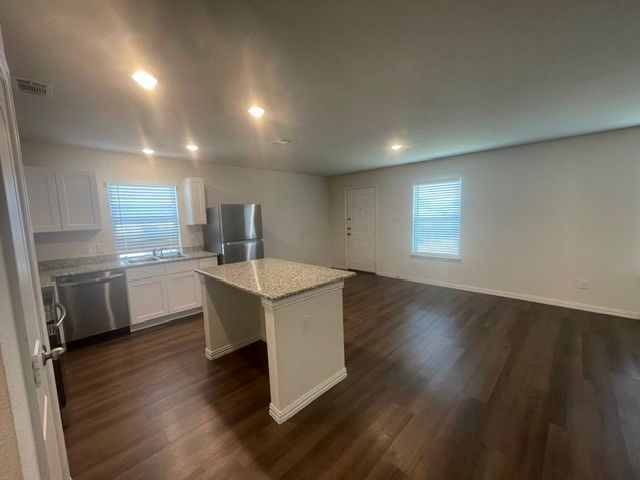 413 E Hull Street, Denison, TX 75020