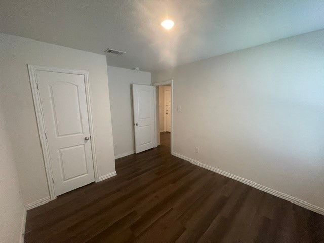 413 E Hull Street, Denison, TX 75020