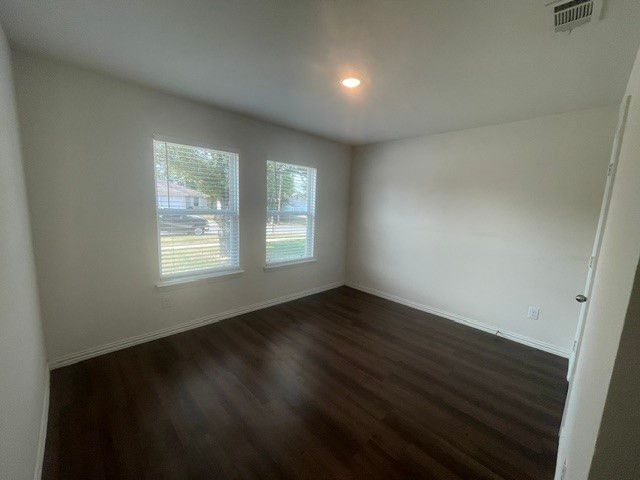 413 E Hull Street, Denison, TX 75020