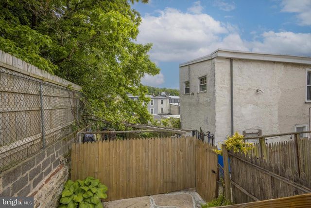 3824 SHARP ST, Philadelphia, PA 19127
