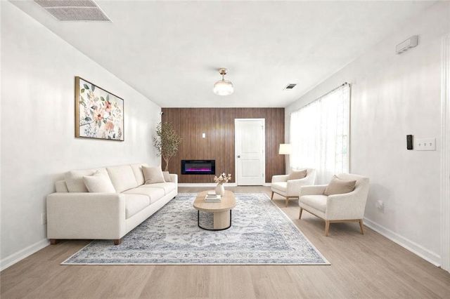 1344 Bluefield SW Drive, Atlanta, GA 30310