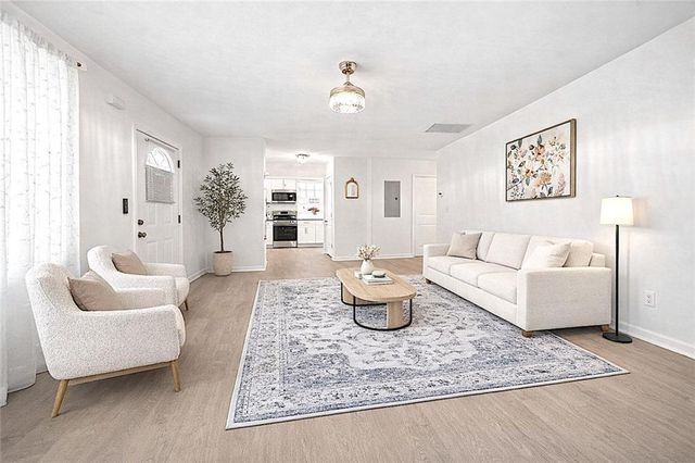 1344 Bluefield SW Drive, Atlanta, GA 30310