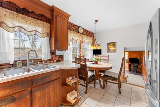 995 North Street, Tewksbury, MA 01876