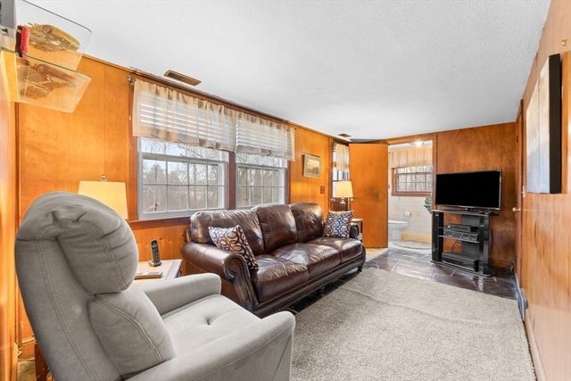 995 North Street, Tewksbury, MA 01876