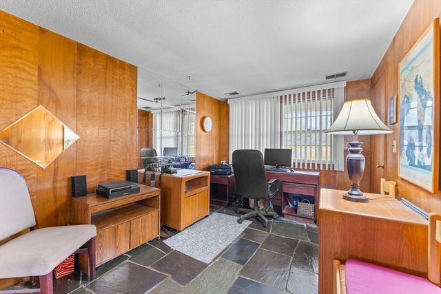 995 North Street, Tewksbury, MA 01876