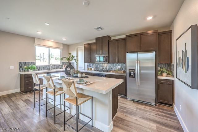 7637 Gage Falls Lane, North Las Vegas, NV 89084