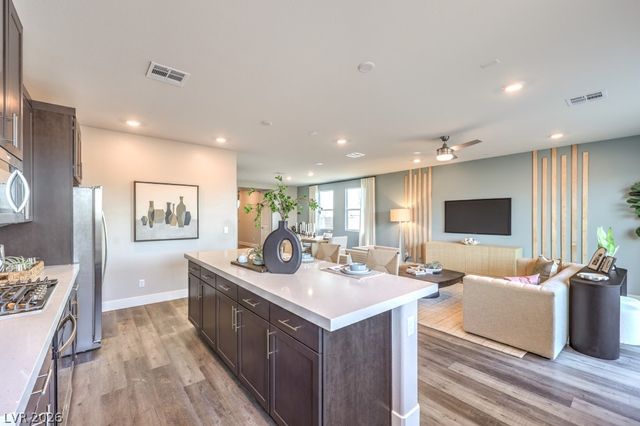 7637 Gage Falls Lane, North Las Vegas, NV 89084