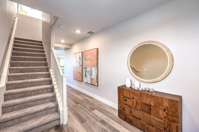 7637 Gage Falls Lane, North Las Vegas, NV 89084