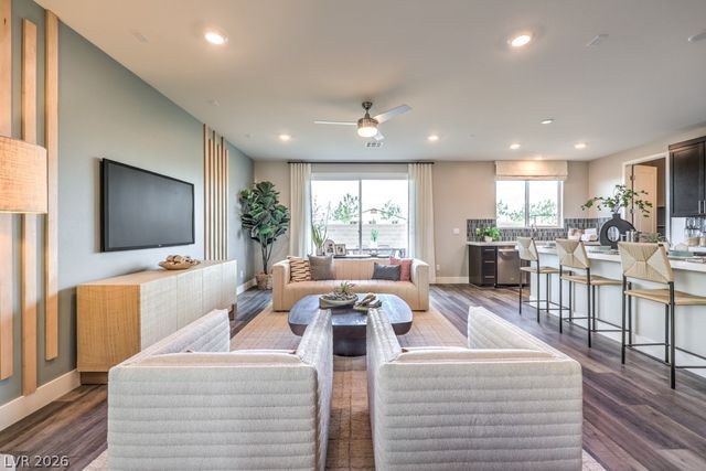 7637 Gage Falls Lane, North Las Vegas, NV 89084