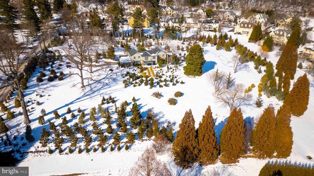 1260-2 COUNTY LINE RD, Wayne, PA 19087