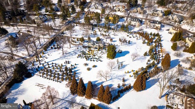 1260-2 COUNTY LINE RD, Wayne, PA 19087