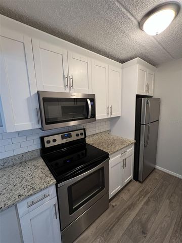3325 BAYSHORE BOULEVARD D16, Tampa, FL 33629