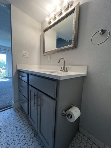 3325 BAYSHORE BOULEVARD D16, Tampa, FL 33629