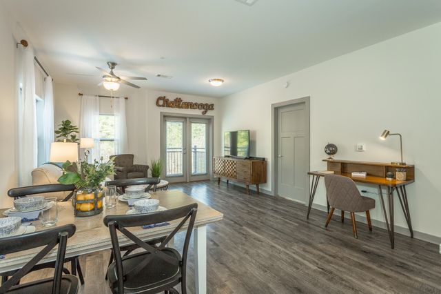 804 Riverfront Parkway 409, Chattanooga, TN 37402