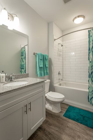 804 Riverfront Parkway 409, Chattanooga, TN 37402