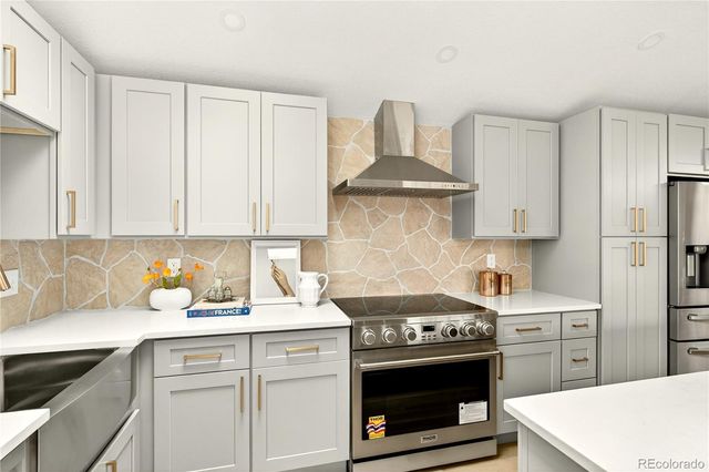 2429 S Leyden Street, Denver, CO 80222