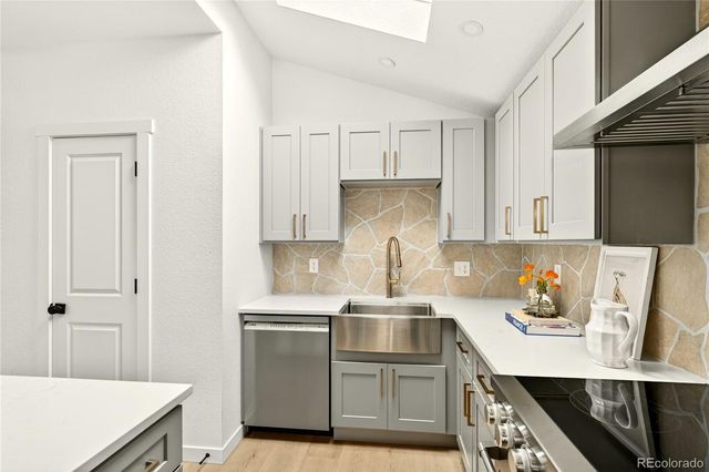 2429 S Leyden Street, Denver, CO 80222