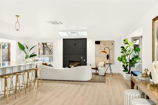 2429 S Leyden Street, Denver, CO 80222