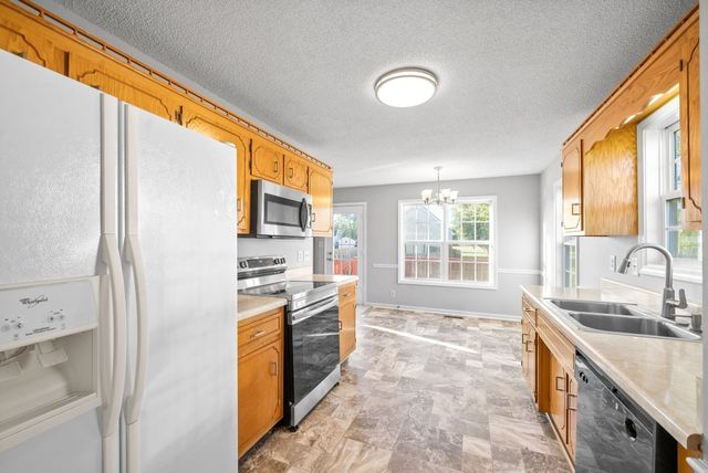 876 Gordon Pl, Clarksville, TN 37042