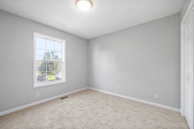 876 Gordon Pl, Clarksville, TN 37042