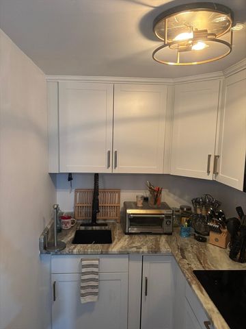 77-79 Shawsheen Rd, Lawrence, MA 01843