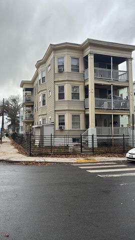 77-79 Shawsheen Rd, Lawrence, MA 01843