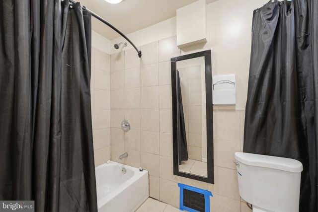 4814 DEANWOOD DR, Capitol Heights, MD 20743