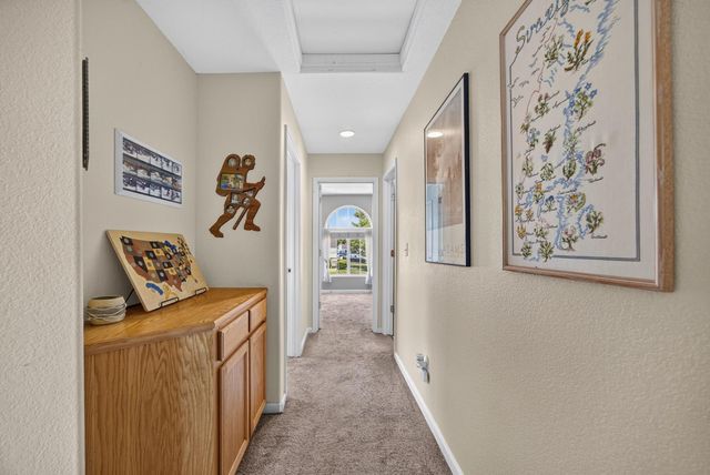4111 Blossomwood Ct, Rocklin, CA 95677