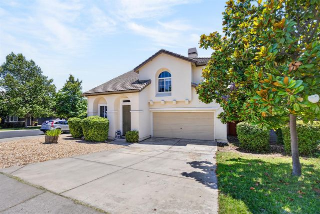 4111 Blossomwood Ct, Rocklin, CA 95677