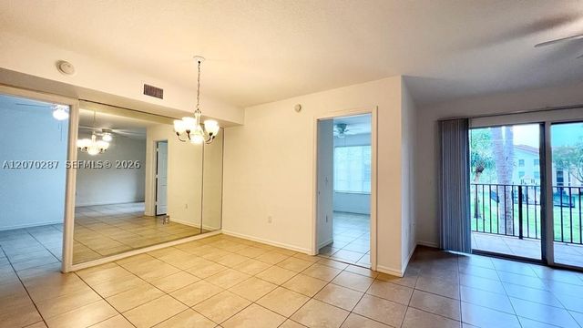 4115 San Marino Blvd 204, West Palm Beach, FL 33409