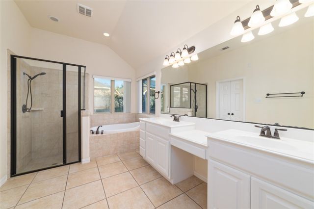 16726 Aliana Lakes Court, Richmond, TX 77407