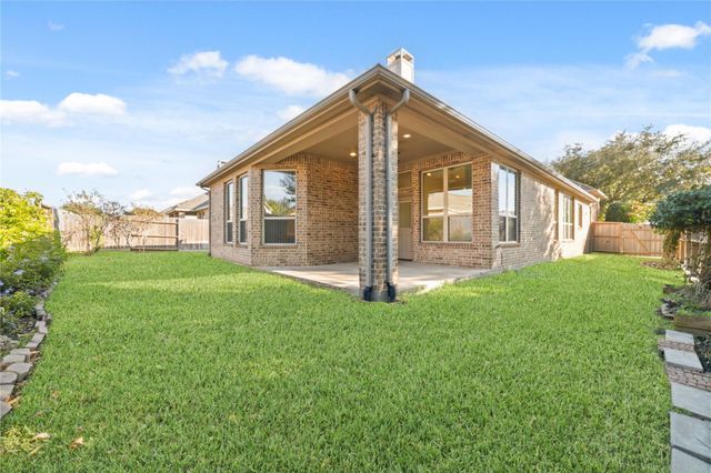 16726 Aliana Lakes Court, Richmond, TX 77407