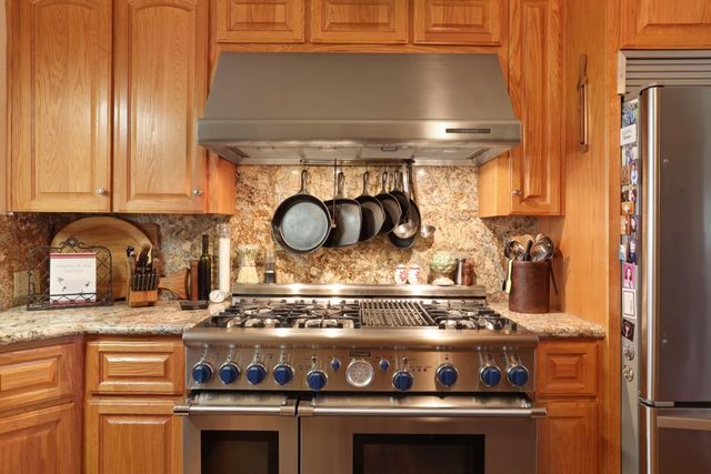 5850 W Durham Ferry, Tracy, CA 95304