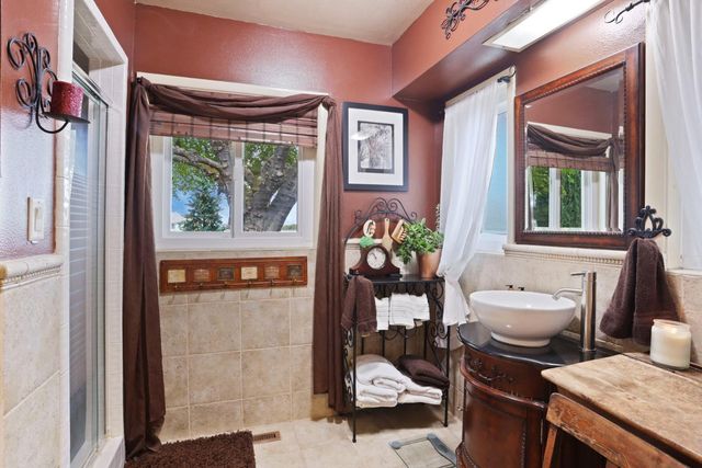 5850 W Durham Ferry, Tracy, CA 95304