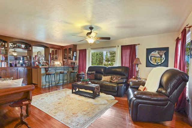 5850 W Durham Ferry, Tracy, CA 95304