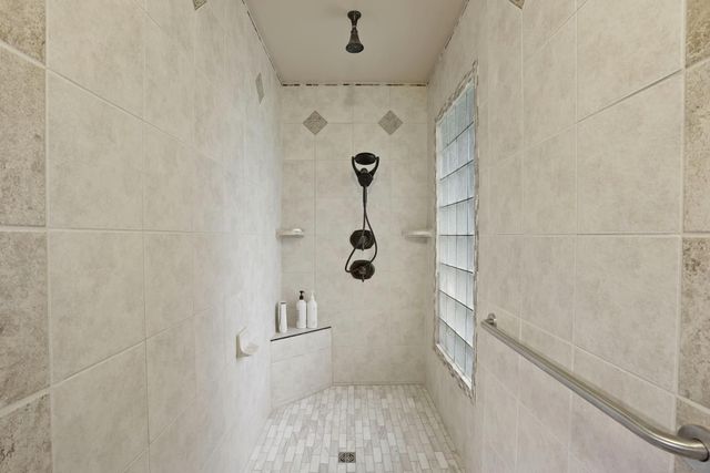 5850 W Durham Ferry, Tracy, CA 95304