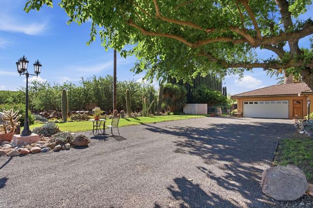 5850 W Durham Ferry, Tracy, CA 95304