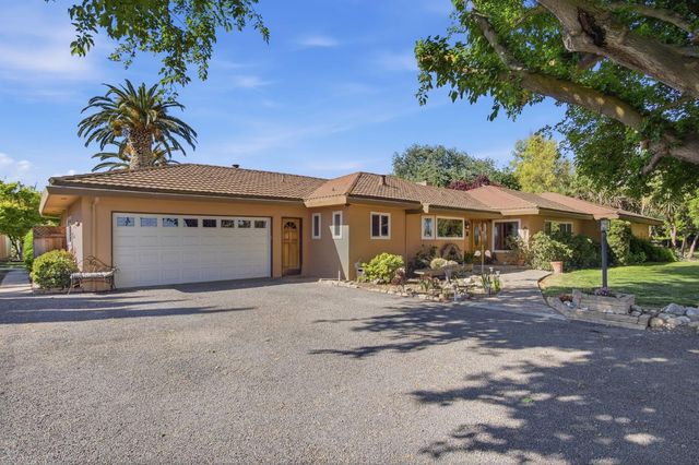 5850 W Durham Ferry, Tracy, CA 95304