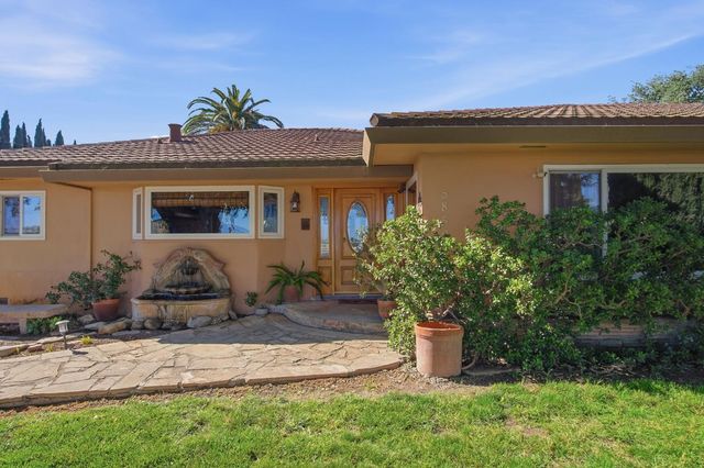 5850 W Durham Ferry, Tracy, CA 95304