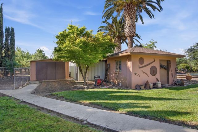 5850 W Durham Ferry, Tracy, CA 95304